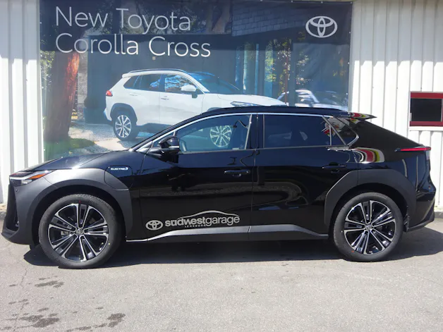 Toyota bZ4X Premium AWD