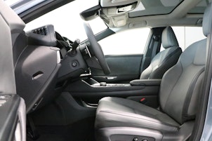 Vehicle image LEXUS RZ 450e Comfort