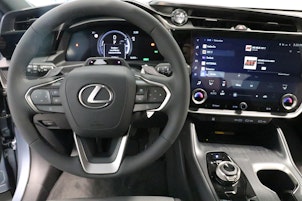 Vehicle image LEXUS RZ 450e Comfort
