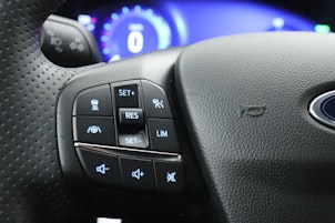 Vehicle image FORD Kuga 2.5 Plug-in Hybrid ST-Line X