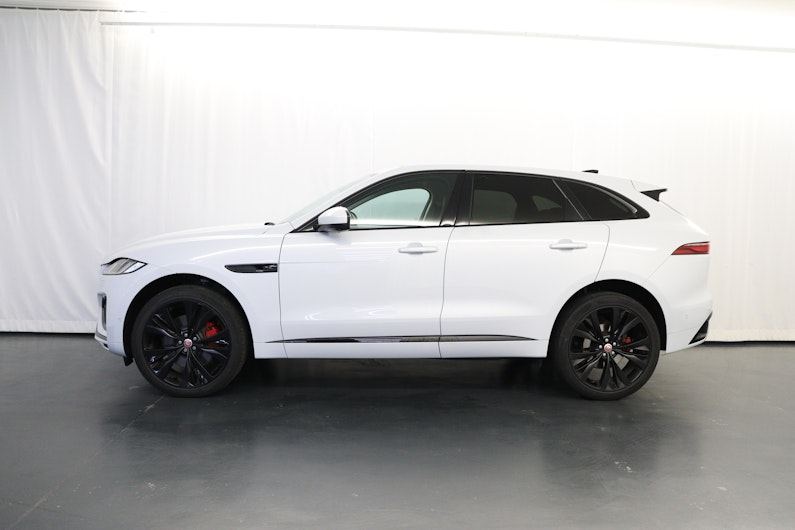 Vehicle image JAGUAR F-PACE