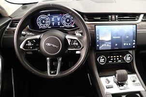 Vehicle image JAGUAR F-Pace 3.0 I6 R-Dynamic HSE AWD