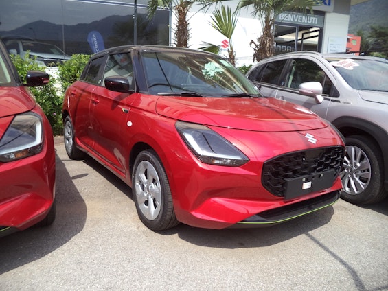 First vehicle image