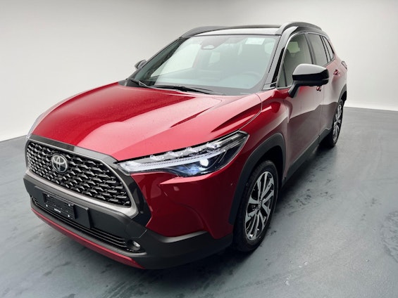 First vehicle image