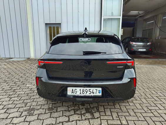 Vehicle image 5 Vehicle image 5