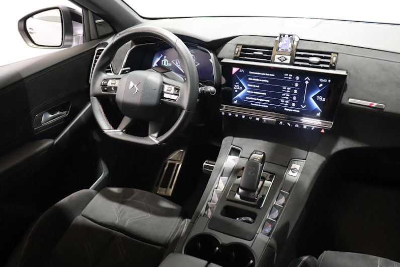 Vehicle image DS AUTOMOBILES DS7