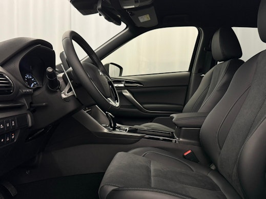 MITSUBISHI Eclipse Cross 2.4 PHEV Blackline 4x4 2