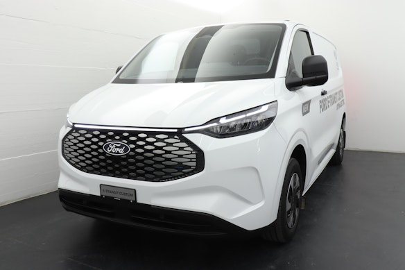 FORD E-Transit C Van 320 L1 Trend 0