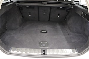 Vehicle image BMW 320d xDrive SAG Touring