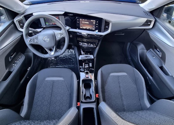 Vehicle image 3 Vehicle image 3