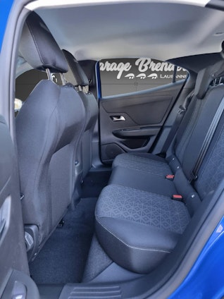 Vehicle image 2 Vehicle image 2