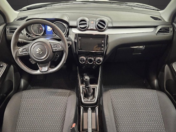 Vehicle image 3 Vehicle image 3