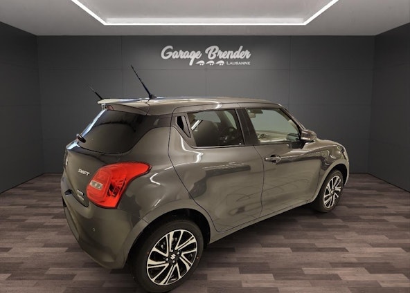 Vehicle image 4 Vehicle image 4