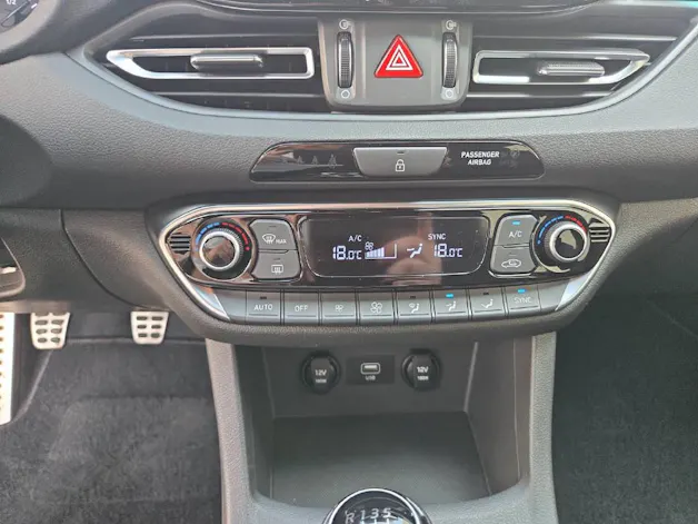 HYUNDAI i30 1.5 T-GDi N-Line