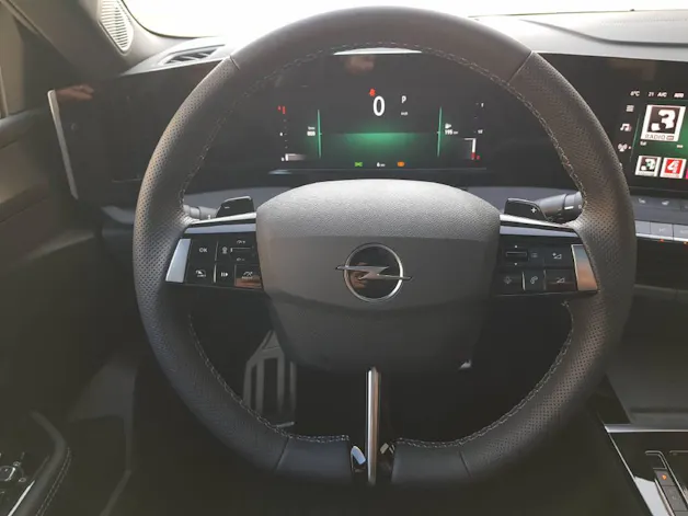 Opel Astra 1.2 T 130 Ultimate