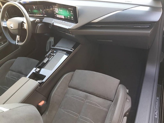 Vehicle image 11 Vehicle image 11