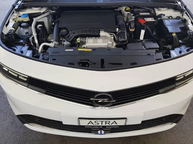 Opel Astra 1.2 T 130 Swiss