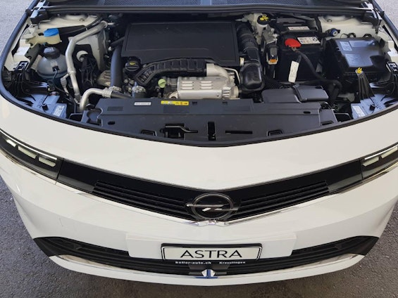 Vehicle image 9 Vehicle image 9