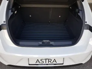 Opel Astra 1.2 T 130 Swiss