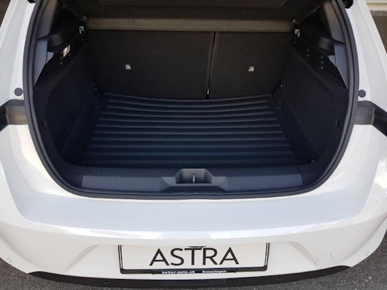 Vehicle image 8 Vehicle image 8