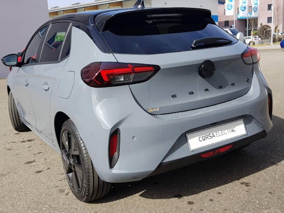 Vehicle image 2 Vehicle image 2