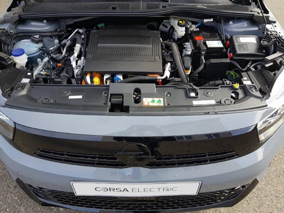 Vehicle image 10 Vehicle image 10