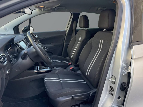 Vehicle image 12 Vehicle image 12