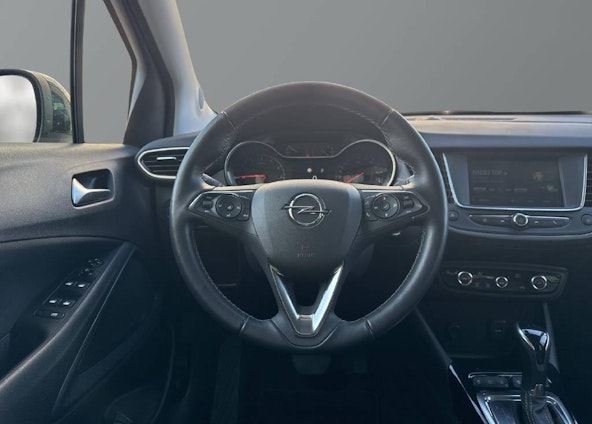 Vehicle image 8 Vehicle image 8