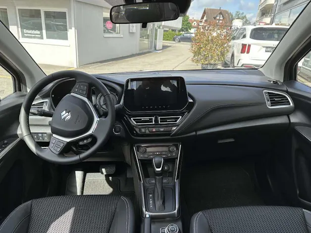 Suzuki S-Cross 1.5 Piz Sulai Top Hybrid 4x4