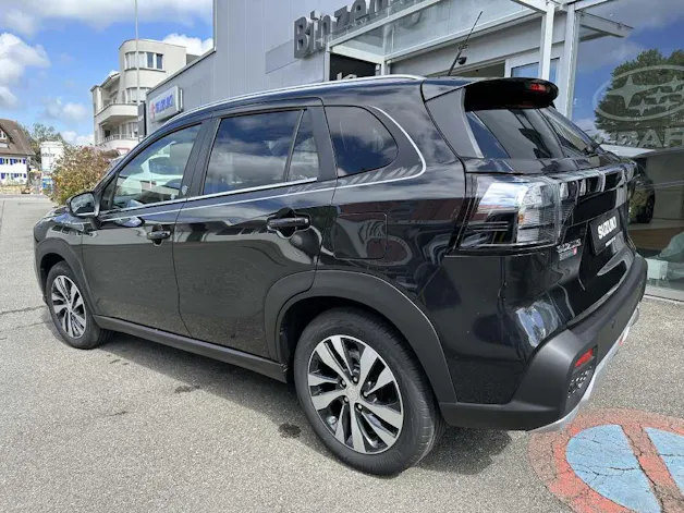 Suzuki S-Cross 1.5 Piz Sulai Top Hybrid 4x4