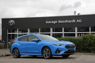 Subaru Impreza 2.0i e-Boxer Luxury