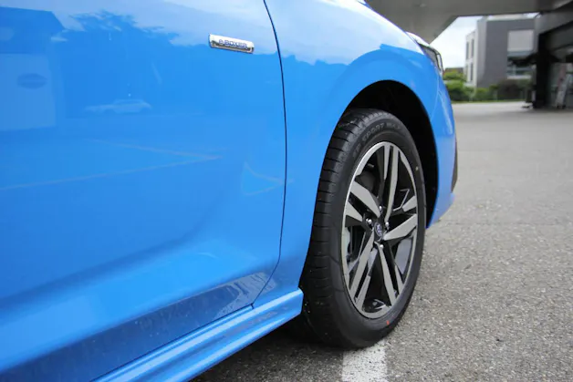 Subaru Impreza 2.0i e-Boxer Luxury