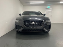 Vehicle image JAGUAR XE0