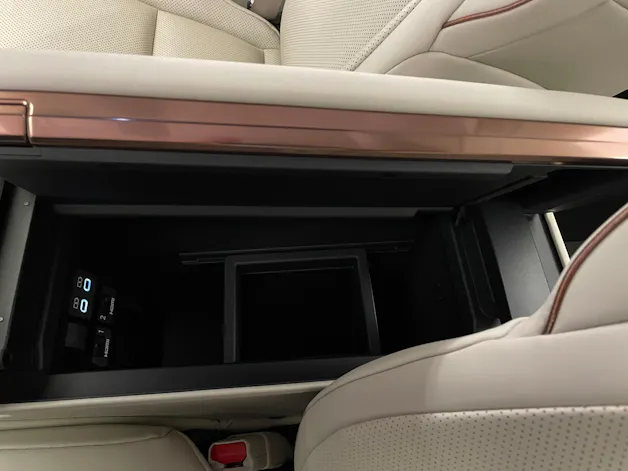 Lexus LM 350h VIP