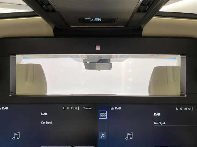 Lexus LM 350h VIP