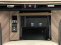 Lexus LM 350h VIP