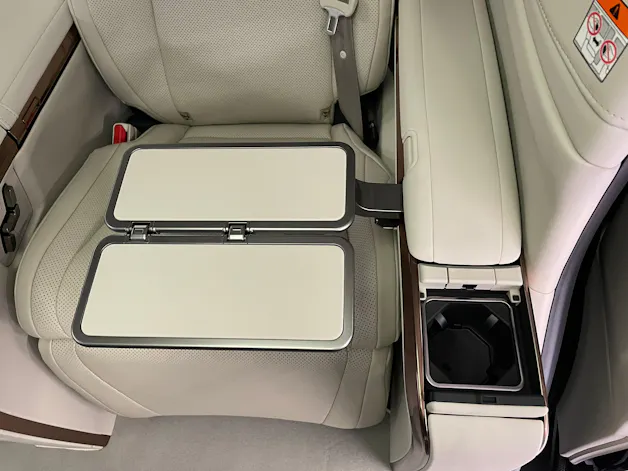 Lexus LM 350h VIP