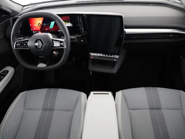 Renault Scenic E-Tech iconic