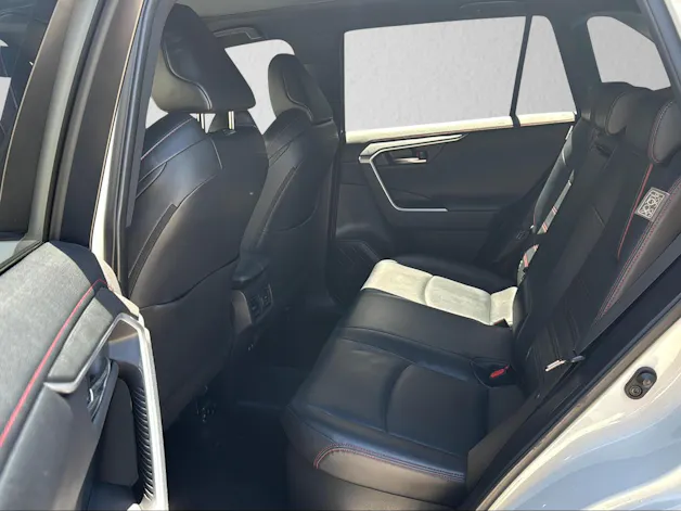Toyota RAV4 2.5 Plug-In-Hybrid Platinum