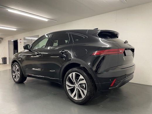 JAGUAR E-Pace 1.5 T 270e R-Dynamic HSE AWD 3