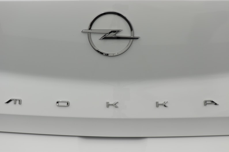 Vehicle image OPEL MOKKA