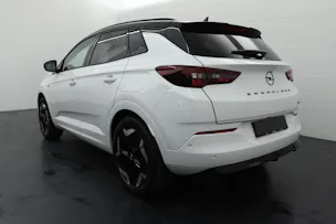 Opel Grandland 1.6 T PHEV GSE, Anhängevorrichtung Winterreifen