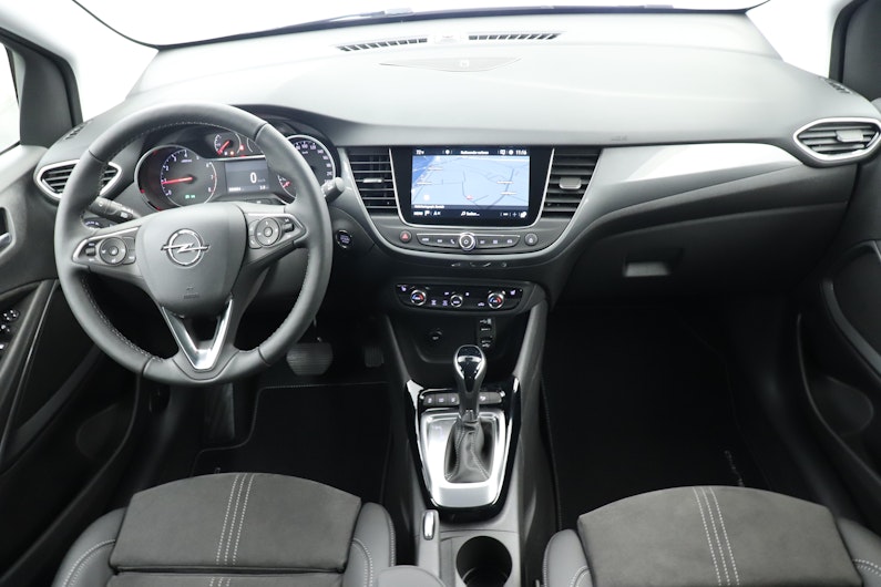 Vehicle image OPEL CROSSLAND