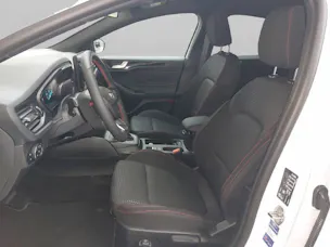 Ford Focus 1.0i EcoB Hybrid 155 ST-Line