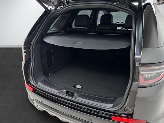 Vehicle image 15 Vehicle image 15