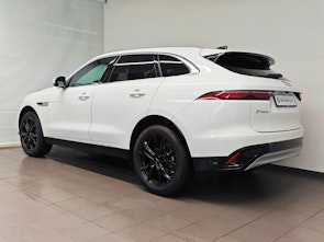 Vehicle image JAGUAR F-Pace 2.0 I4 250 SE AWD