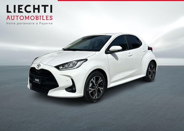 First vehicle image First vehicle image