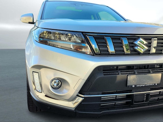 Vehicle image 5 Vehicle image 5