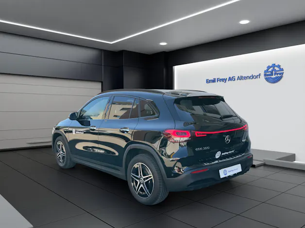 Mercedes-Benz EQA 350 4MATIC AMG Line