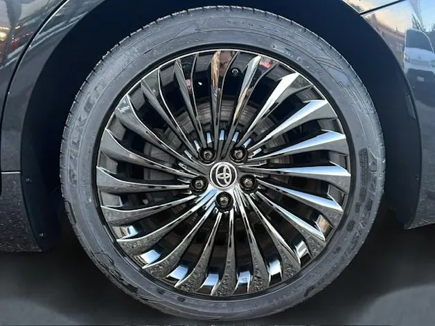 Toyota Mirai Fuel Cell Platinum